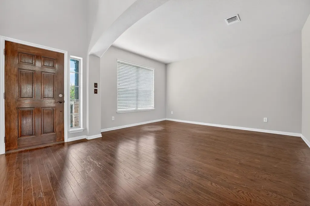 21721 Agarito Lane Spicewood TX 78669