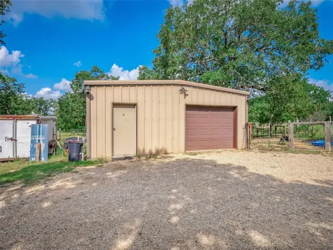 1650 County Road 439 Thorndale TX 76577
