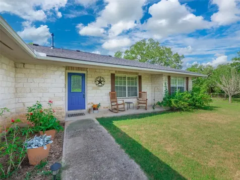 1650 County Road 439 Thorndale TX 76577