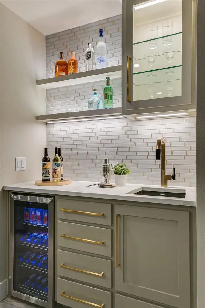 305 Shady Tree Drive Georgetown TX 78633