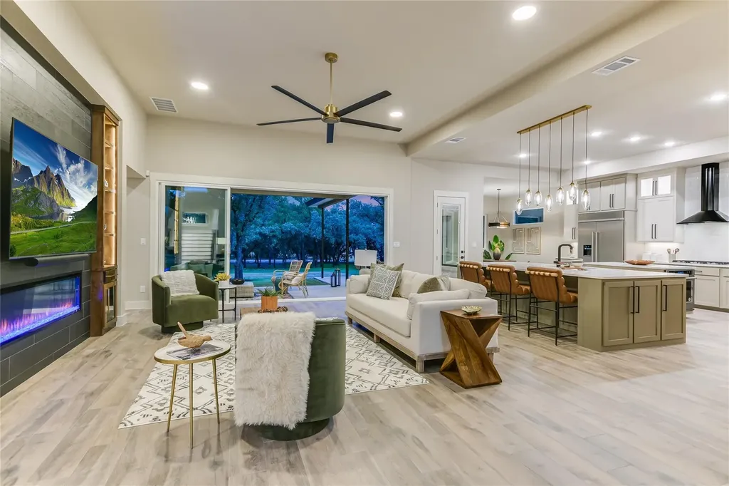 305 Shady Tree Drive Georgetown TX 78633