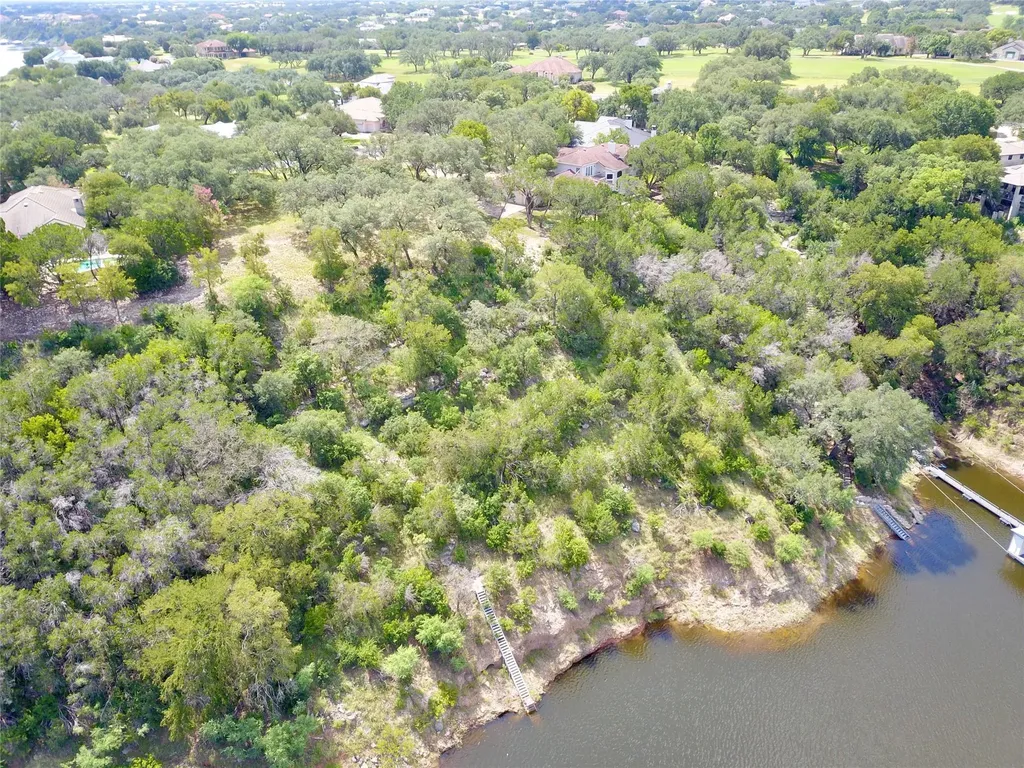 2802 Marina Shores Drive Spicewood TX 78669