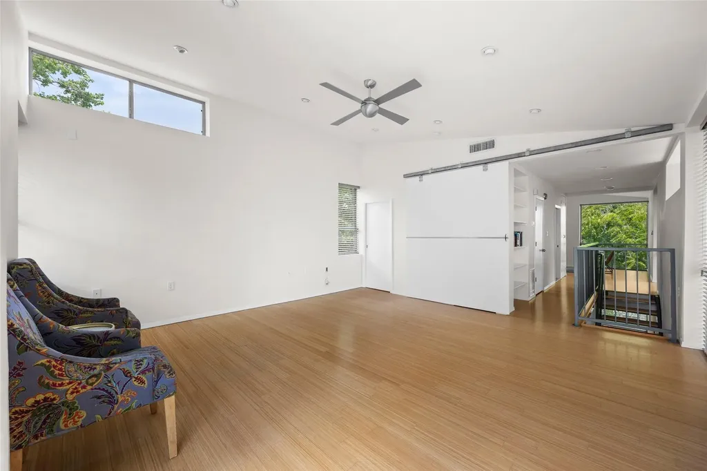 1305 Chestnut Avenue Austin TX 78702