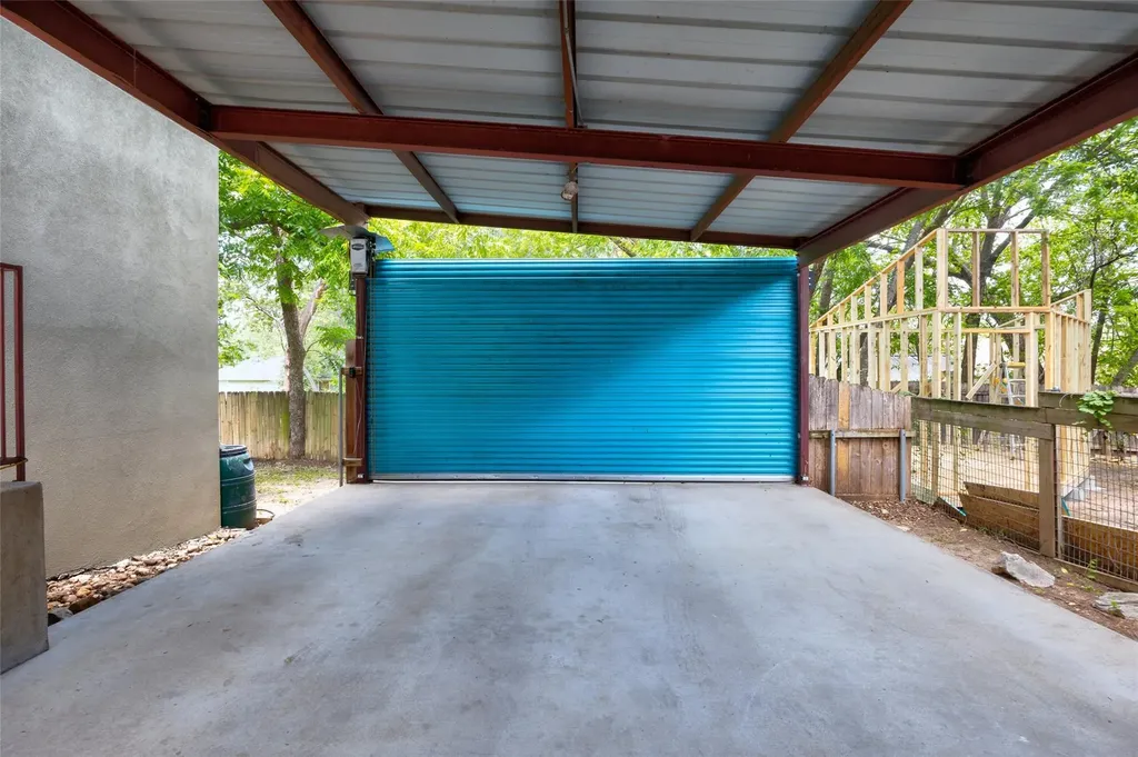 1305 Chestnut Avenue Austin TX 78702