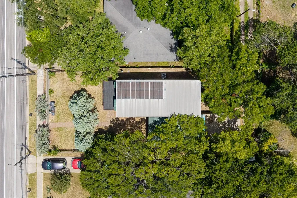 1305 Chestnut Avenue Austin TX 78702