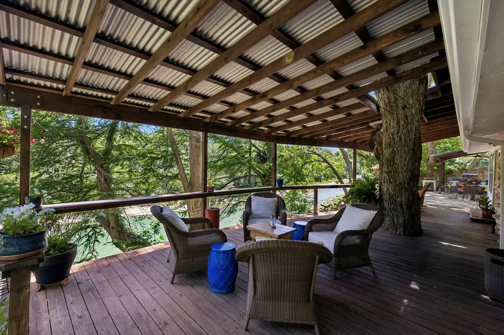 1520 Rocky River Road Canyon Lake TX 78133
