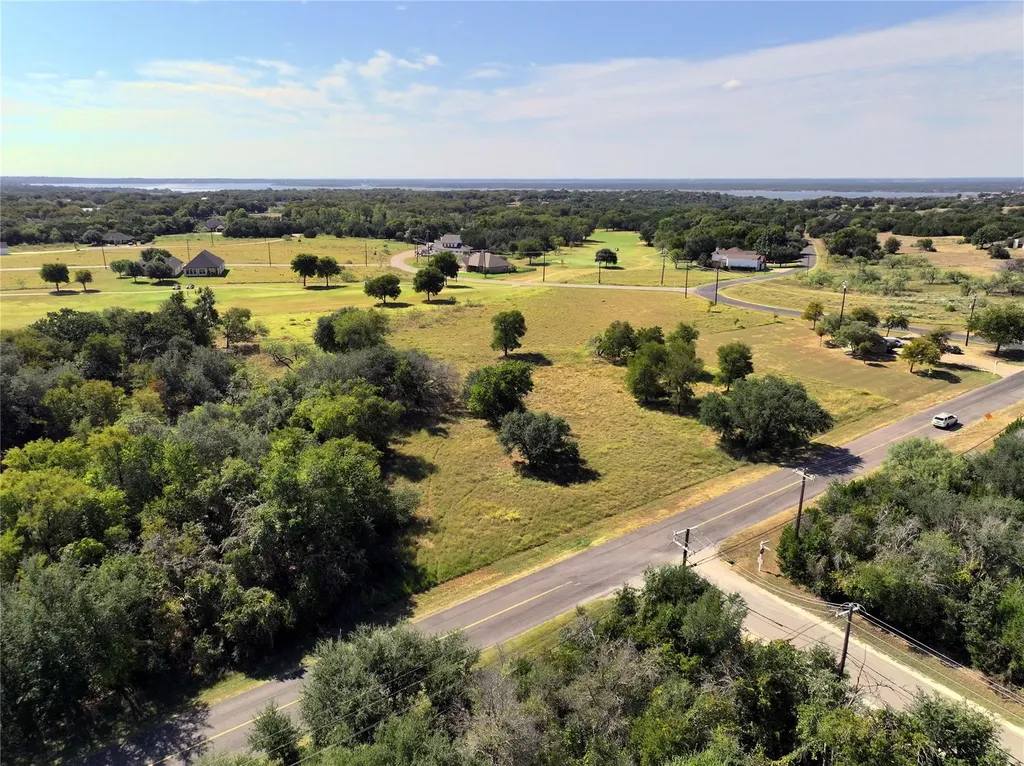 1090 White Bluff Drive Whitney TX 76692