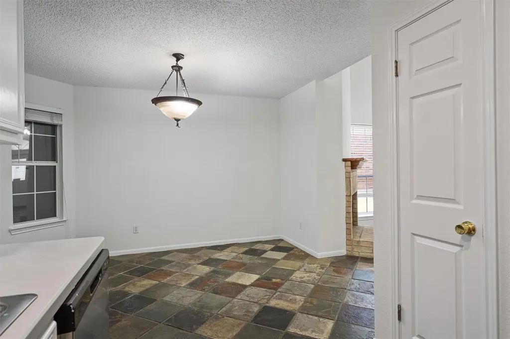 2307 Davis Street Taylor TX 76574