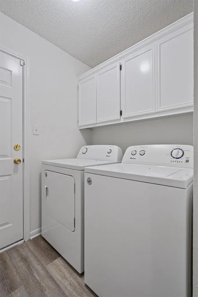 2307 Davis Street Taylor TX 76574