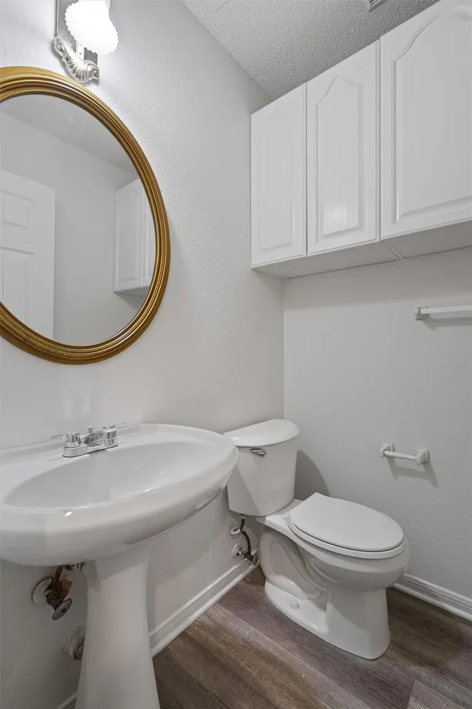 2307 Davis Street Taylor TX 76574