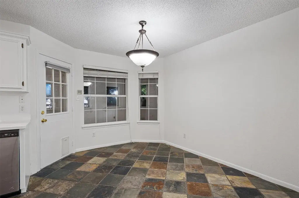 2307 Davis Street Taylor TX 76574