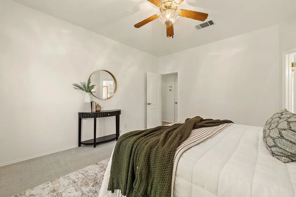 1701 Warwick Way Cedar Park TX 78613
