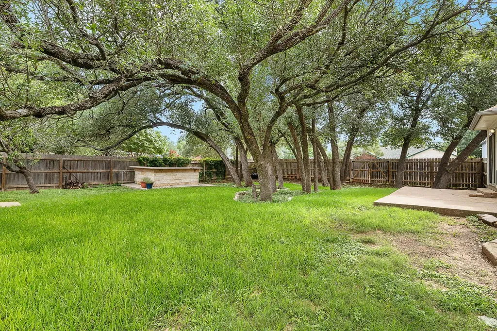 1701 Warwick Way Cedar Park TX 78613
