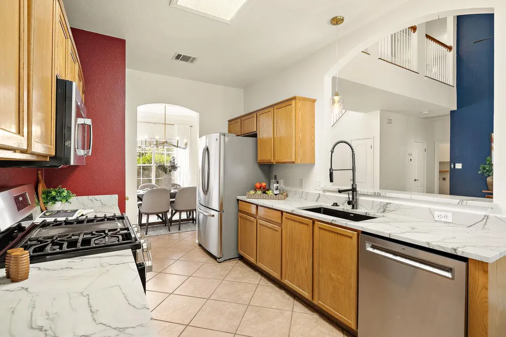 1701 Warwick Way Cedar Park TX 78613