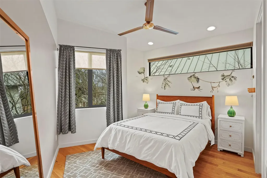 909 W Johanna Street Austin TX 78704