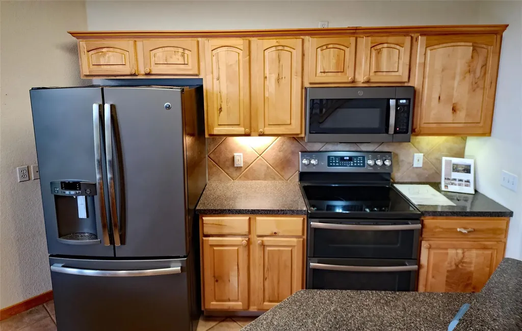 601 Echo Drive Spicewood TX 78669