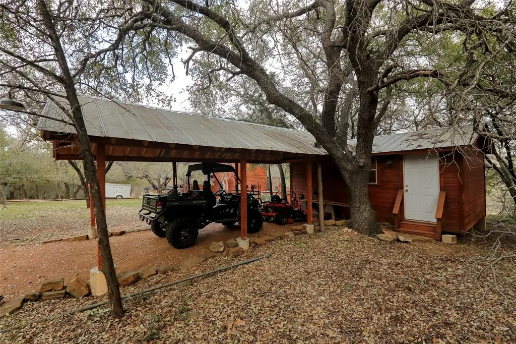 601 Echo Drive Spicewood TX 78669