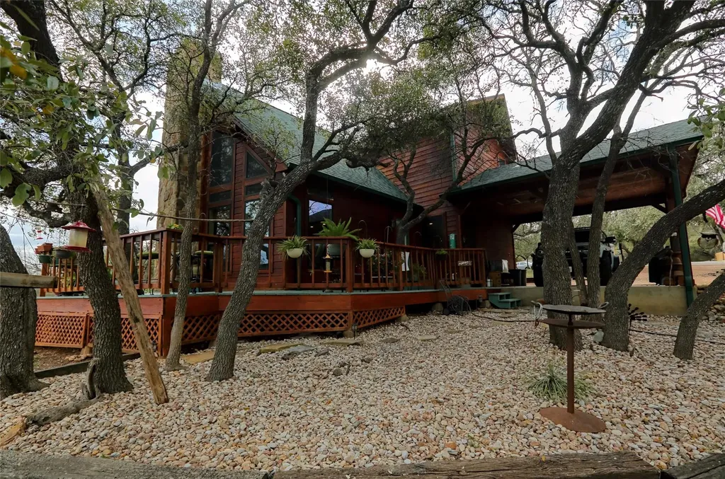 601 Echo Drive Spicewood TX 78669