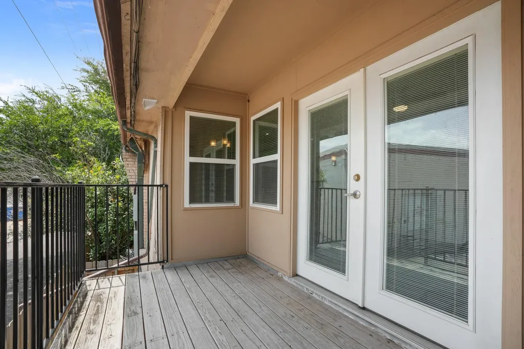 2600 Penny Lane Austin TX 78757
