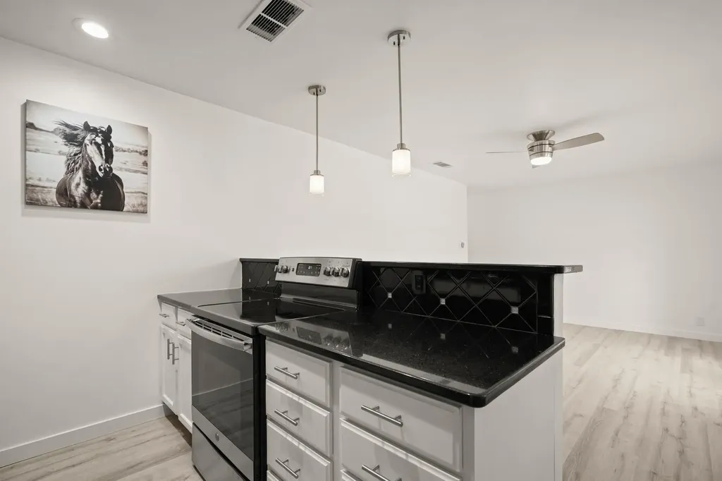2600 Penny Lane Austin TX 78757