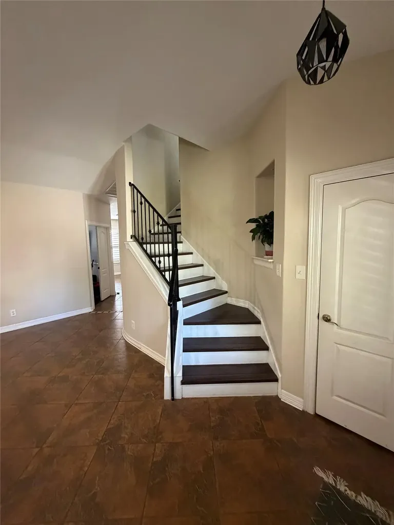 3200 Burks Lane Austin TX 78732