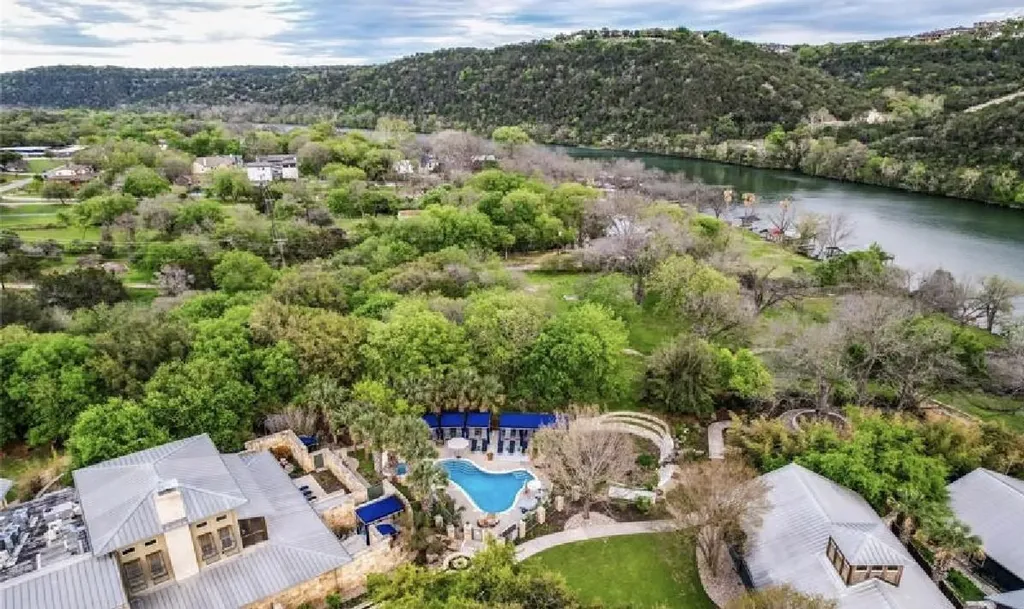 3200 Burks Lane Austin TX 78732