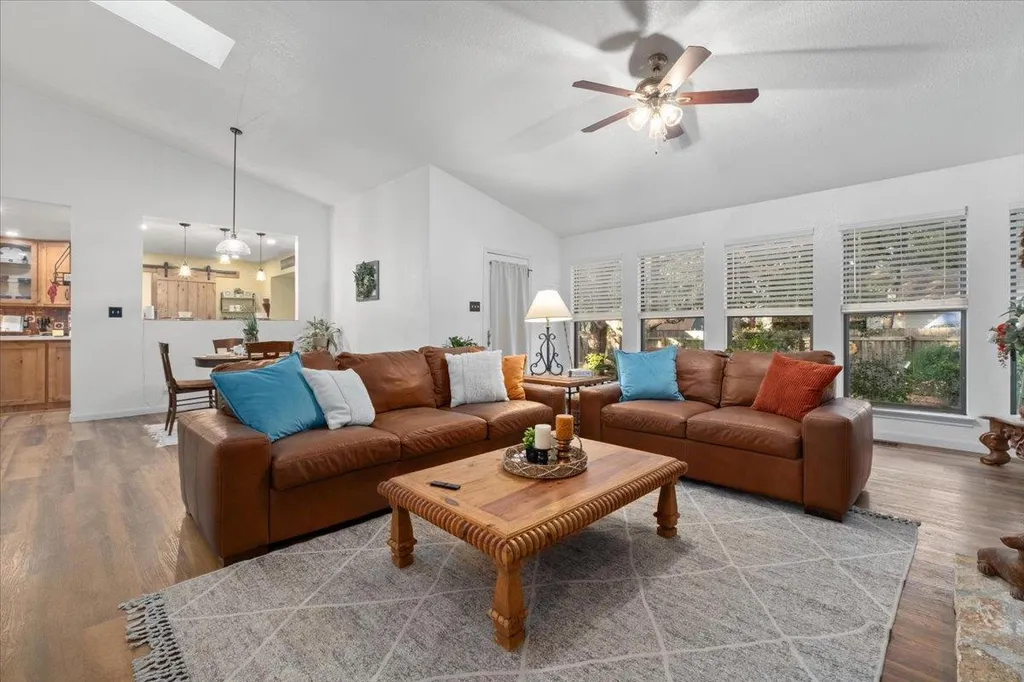 208 Daybreak Cove Buda TX 78610