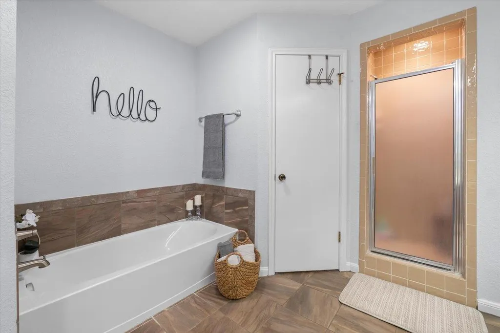 208 Daybreak Cove Buda TX 78610