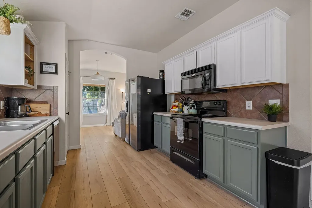 5405 Park At Woodlands Drive Austin TX 78724