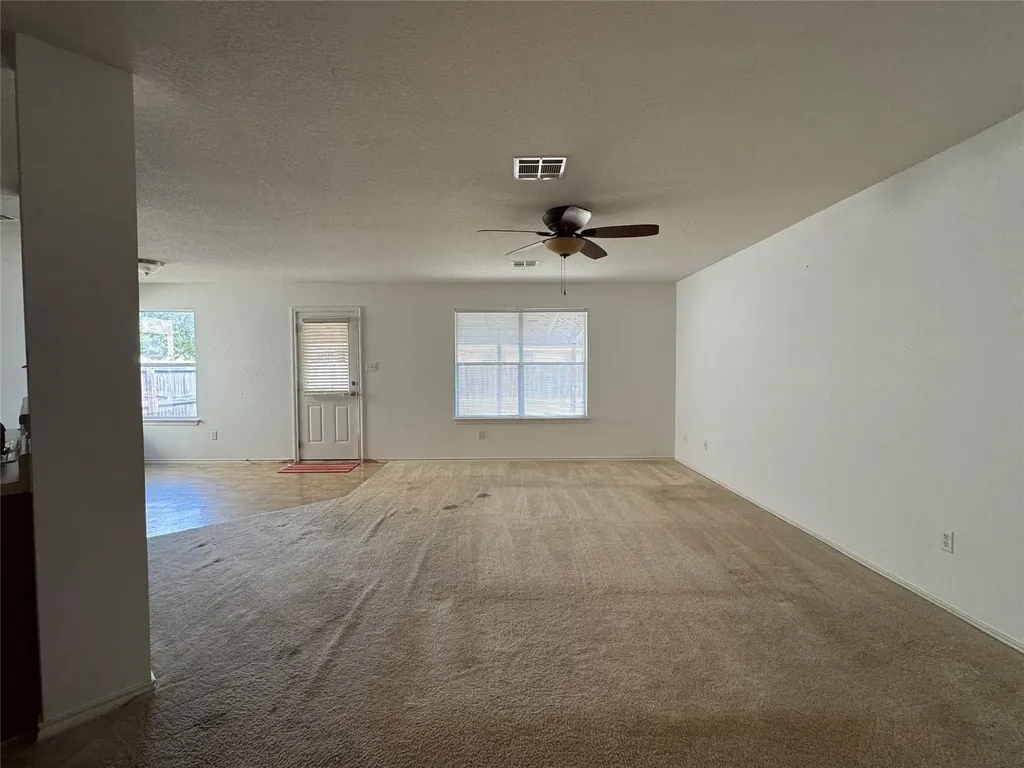 18420 Wind Tree Lane Elgin TX 78621