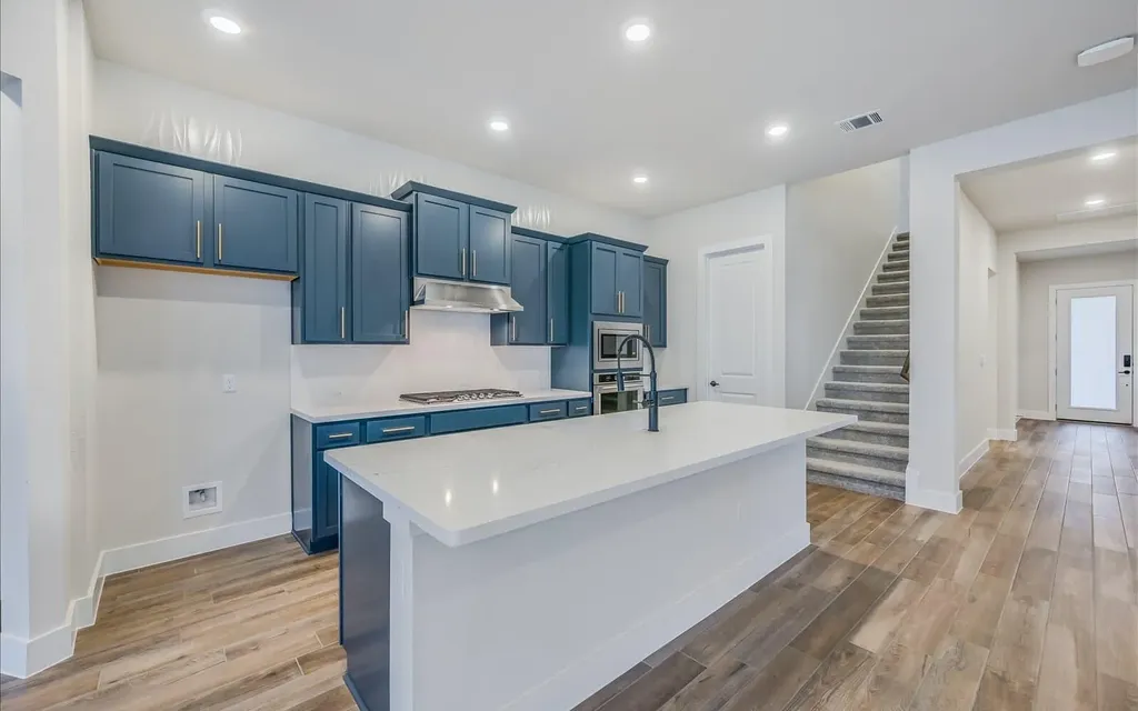 8921 Pallas Cat Drive Austin TX 78744