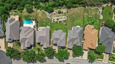 5724 Brittlyns Court Austin TX 78730