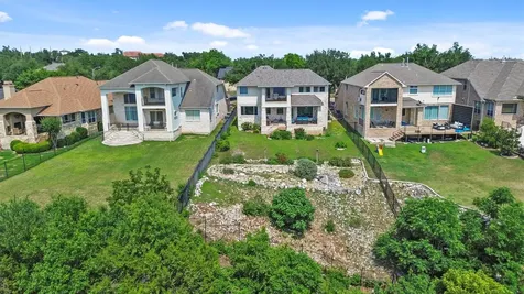5724 Brittlyns Court Austin TX 78730