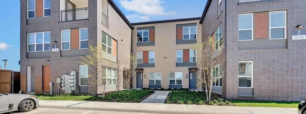 10030 Garland Road Dallas TX 75218
