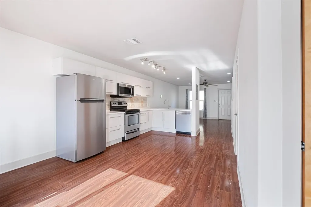1101 Grove Boulevard Austin TX 78741