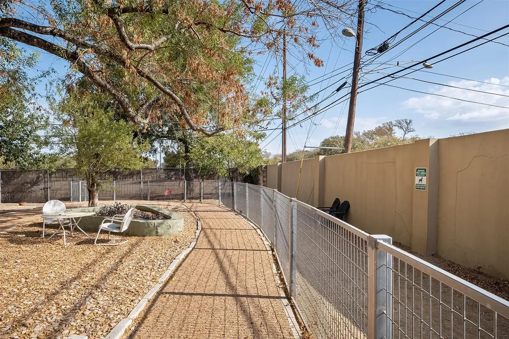1101 Grove Boulevard Austin TX 78741