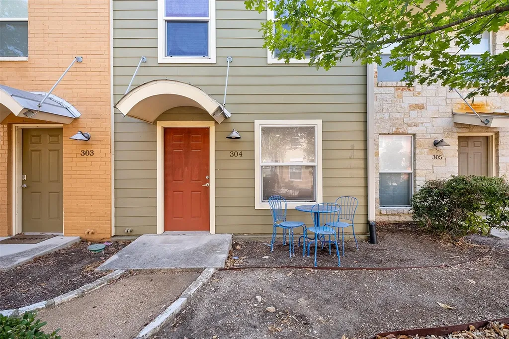 1101 Grove Boulevard Austin TX 78741