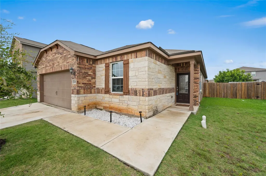 206 Star Spangled Drive Liberty Hill TX 78642