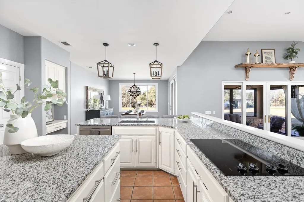 2433 Founders Circle Spicewood TX 78669