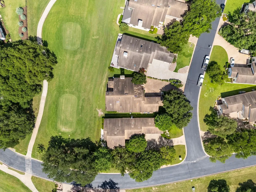 2433 Founders Circle Spicewood TX 78669