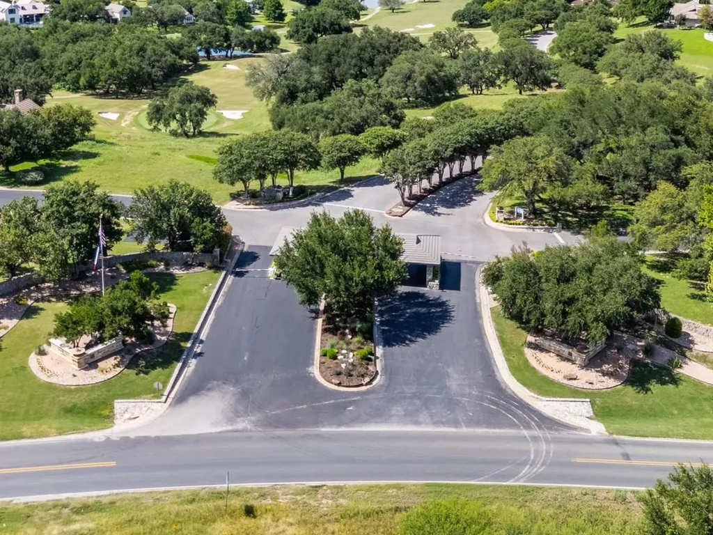 2433 Founders Circle Spicewood TX 78669