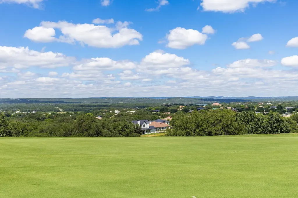 2433 Founders Circle Spicewood TX 78669
