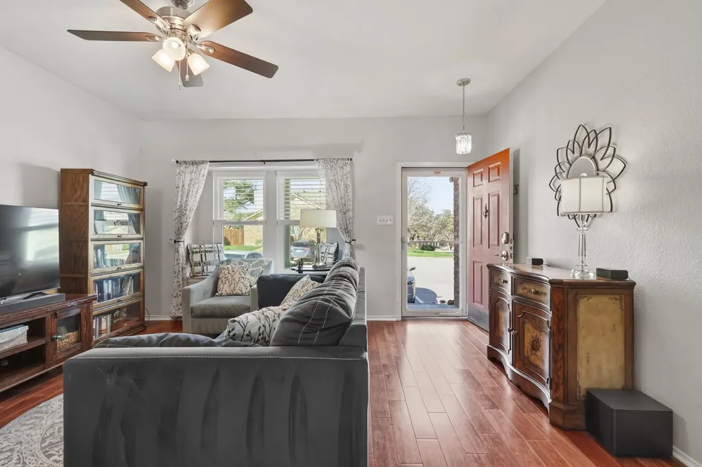 11901 E Swearingen Drive Austin TX 78758