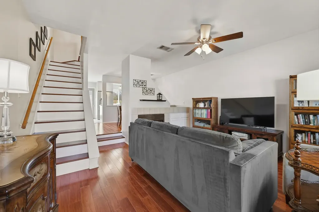 11901 E Swearingen Drive Austin TX 78758