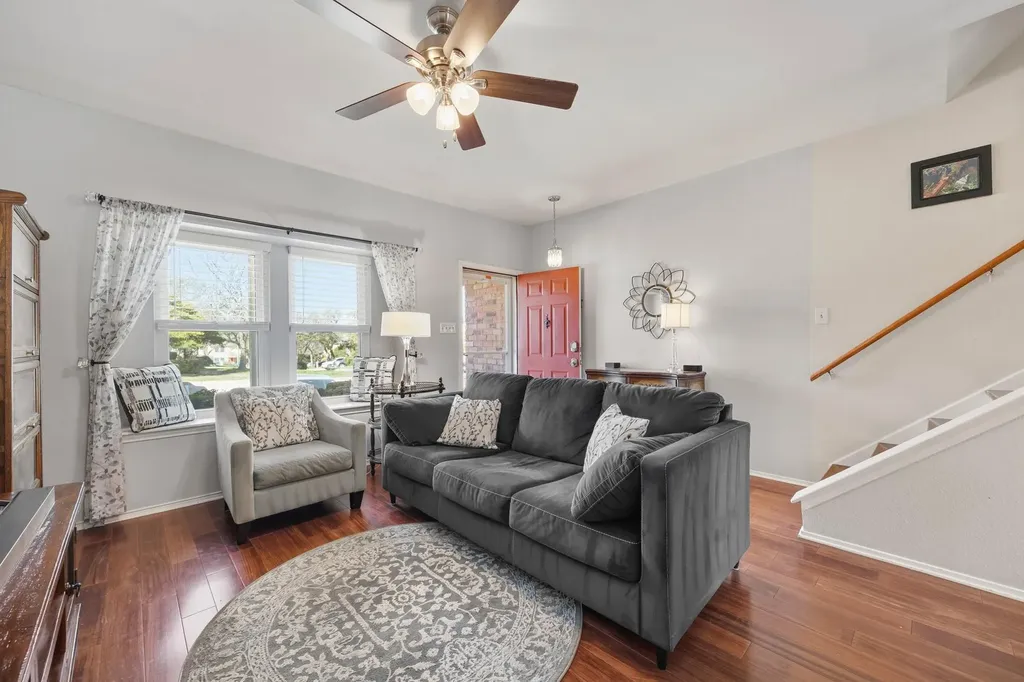 11901 E Swearingen Drive Austin TX 78758