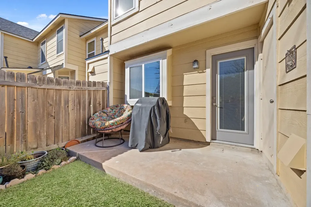 11901 E Swearingen Drive Austin TX 78758