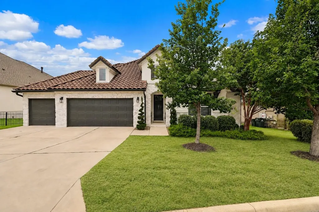 19618 Summit Glory Trail Spicewood TX 78669