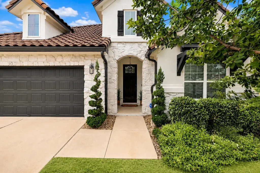 19618 Summit Glory Trail Spicewood TX 78669