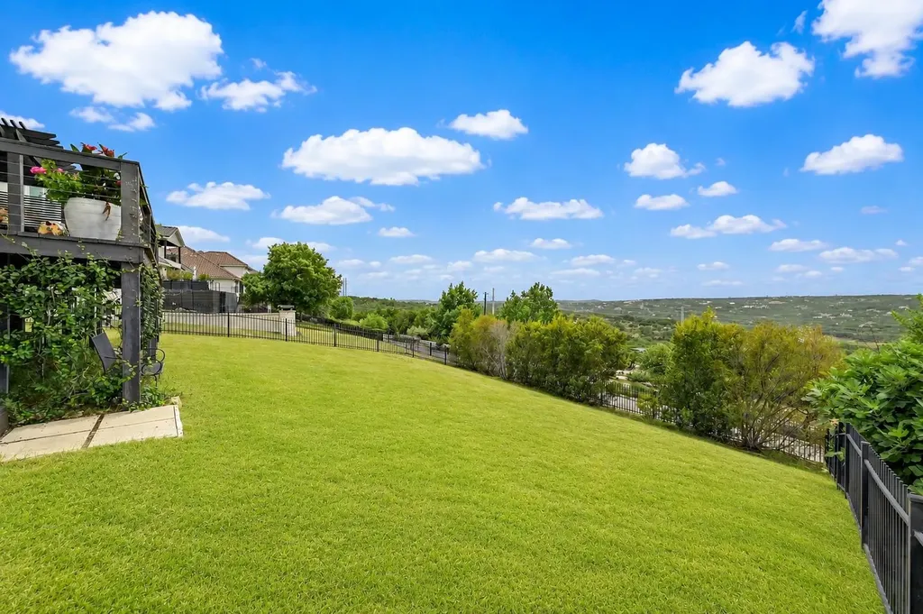 19618 Summit Glory Trail Spicewood TX 78669