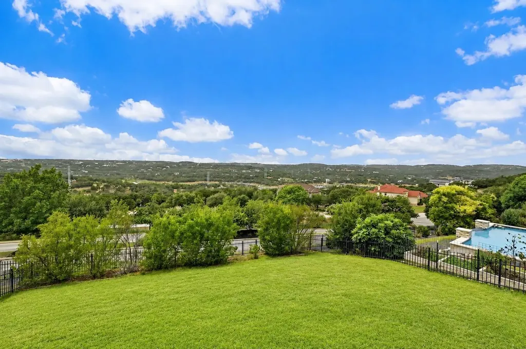 19618 Summit Glory Trail Spicewood TX 78669